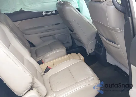 2013 Ford Explorer Limited z USA, uszkodzony, nr VIN 1FM5K7F99DGA92989